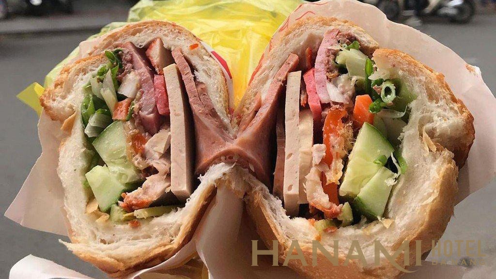 ăn bánh mì đúng cách