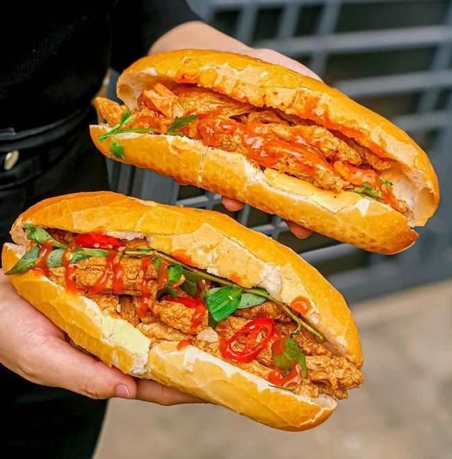 bánh mì chả cá bao nhiêu calo
