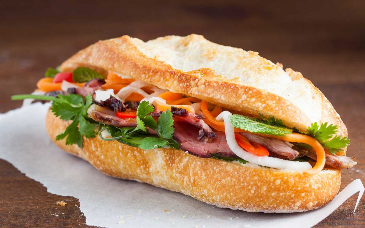 suy thận ăn bánh mì